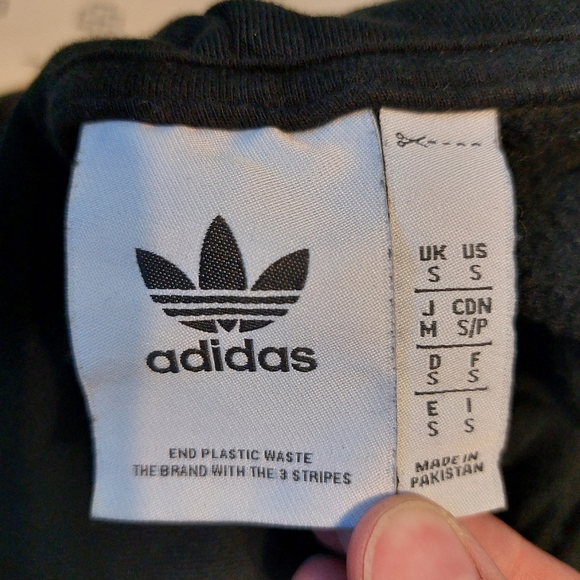 Adidas hoodie‎ - Picture 3 of 3